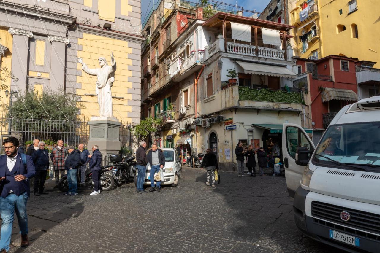 Apartment With Sea View With 2 Lifts Above Montesanto! Naples Exterior photo