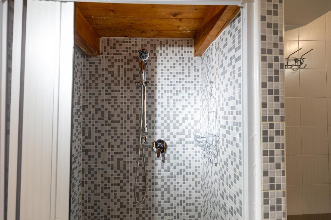 Apartment With Sea View With 2 Lifts Above Montesanto! Naples Exterior photo